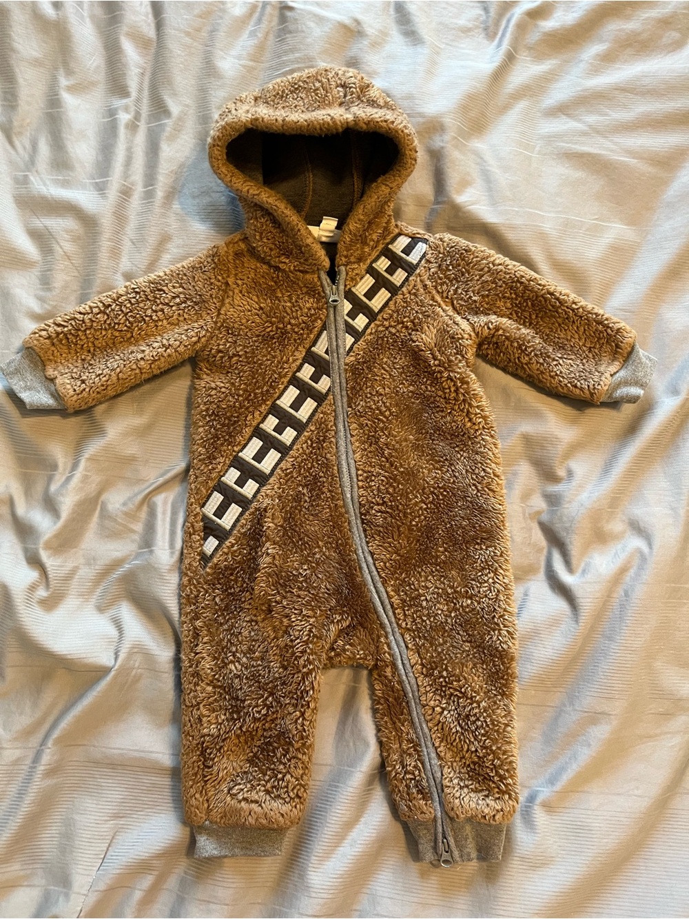 Chewbacca baby Halloween outfit size 6-12 months